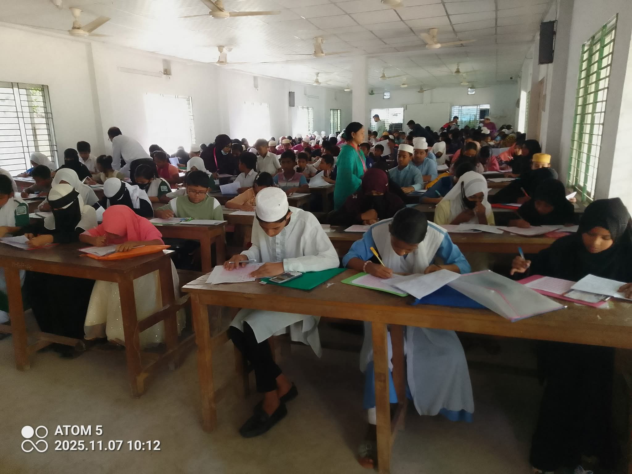 উদয় এইড ফাউন্ডেশনের উদ্যোগে বৃত্তি পরীক্ষা: অংশ গ্রহনে ৮৫০০ শিক্ষার্থী, মেধার আলোয় আলোকিত  নোয়াখালীর কোম্পানীগঞ্জ।