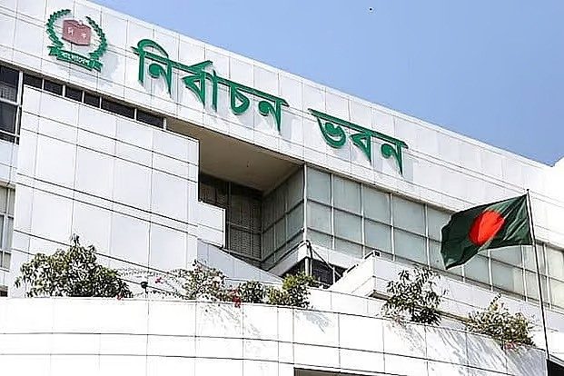 জাতীয় নির্বাচনের প্রস্তুতির শেষ ধাপে, গণভোট নিয়ে সিদ্ধান্তের অপেক্ষায় ইসি