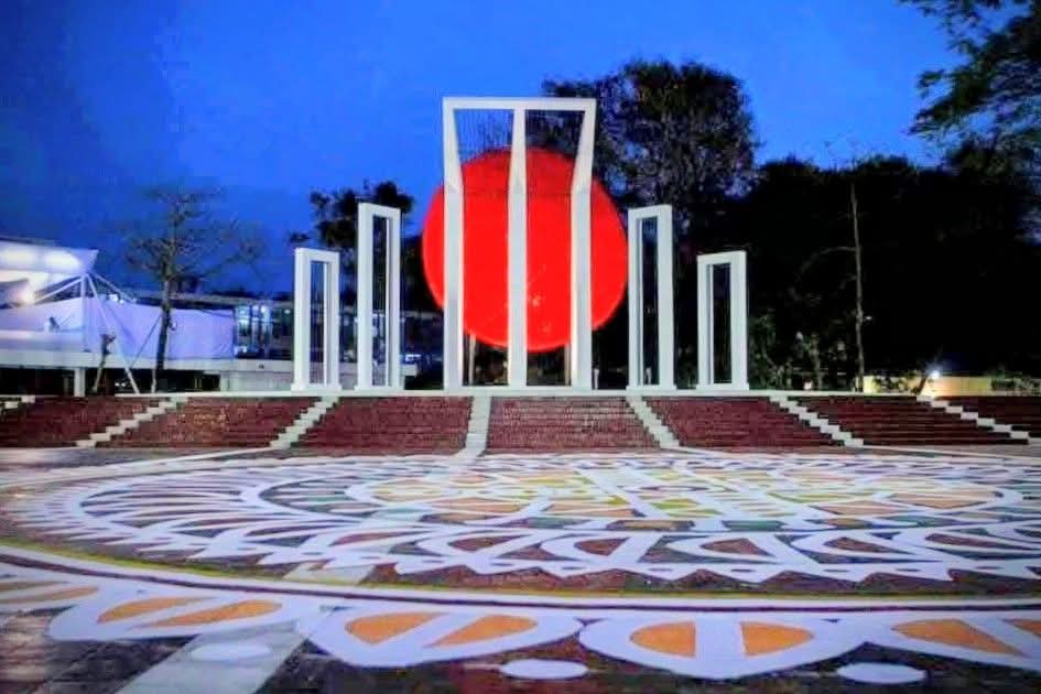 অমর একুশে ফেব্রুয়ারী  রক্তে লেখা ভাষার অমর ইতিহাস